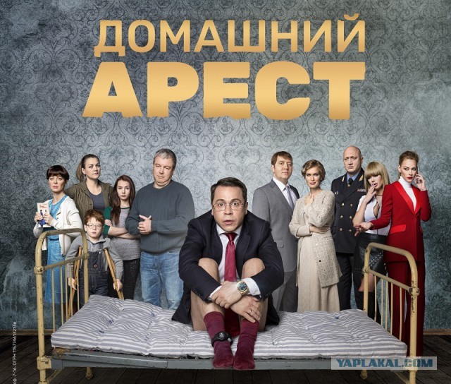 В Ленобласти чиновник и депутат выкинули на дорогу треть миллиона, уходя от погони