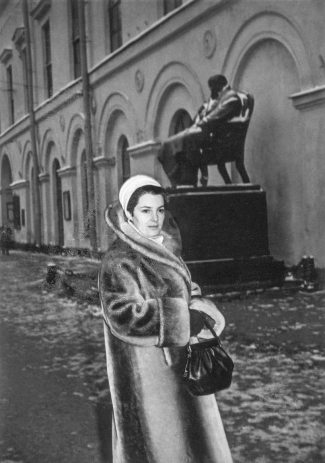 Около кино
