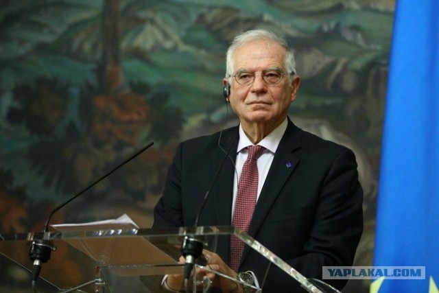 Боррель призвал передать Украине замороженные в ЕС резервы России .