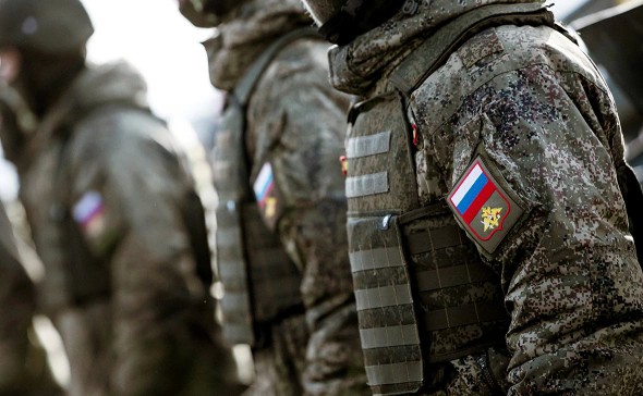 Для контрактников и мобилизованных предложили единый предельный возраст - 65 лет