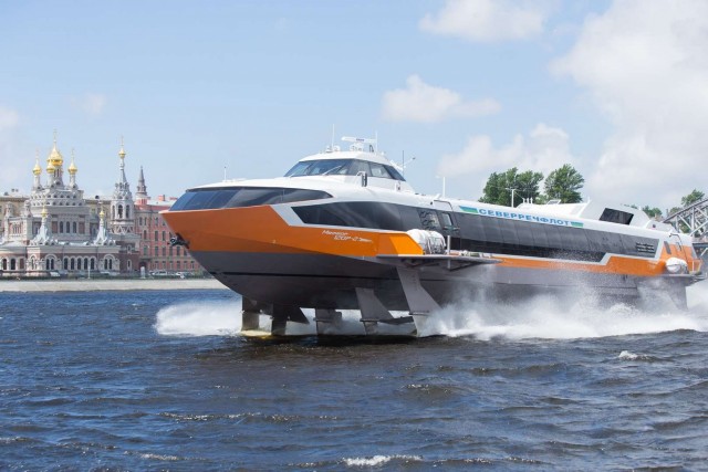 Ещё два "Метеора" были спущены на воду.
