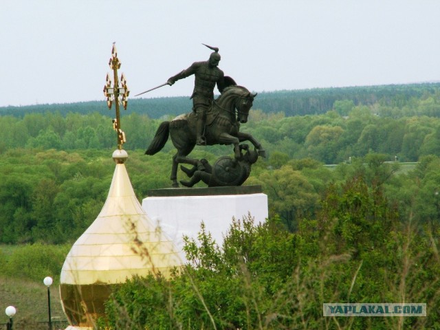 Интересные памятники вашего города