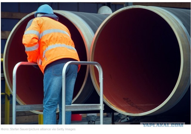 Путин заявил, что противники "Северного потока 2" пытаются заставить РФ платить за их проект на Украине