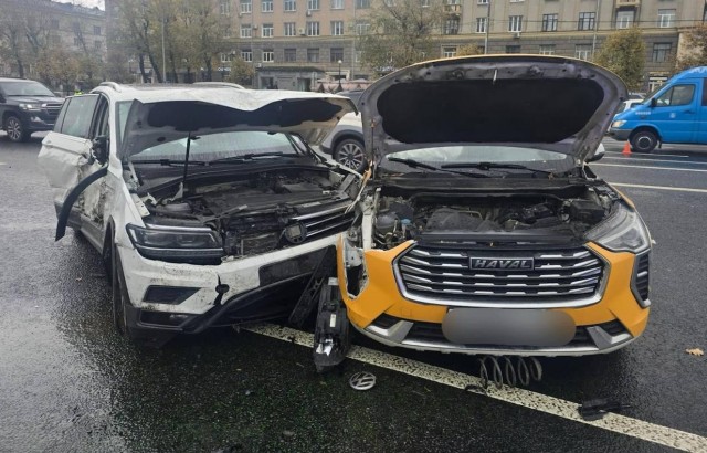 На все деньги.