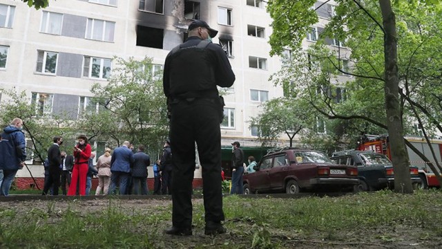 Сказ о том как к деду с бабой налоговый инспектор пришел