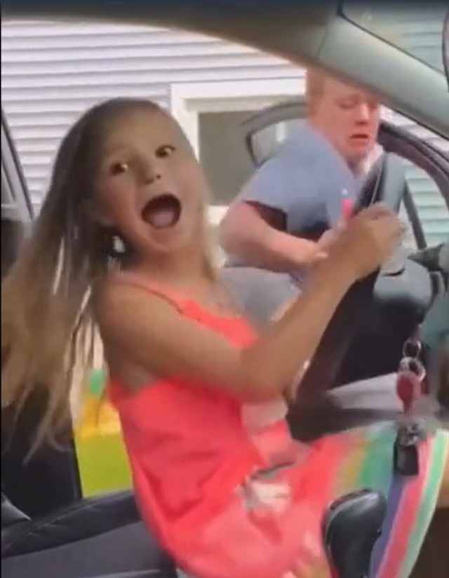 "Хорошая" девочка