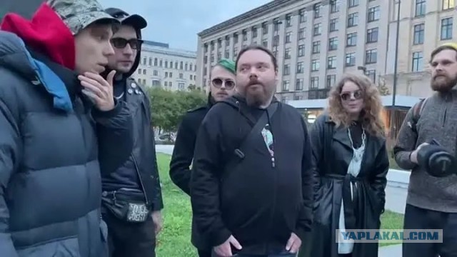 Чувак наговорил на статью в центре Москвы