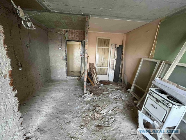 Вонючая однушка и тотальный ремонт