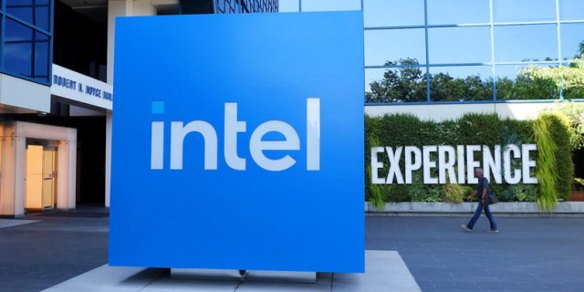 Акции Intel обвалились после призыва Трампа к отставке гендиректора