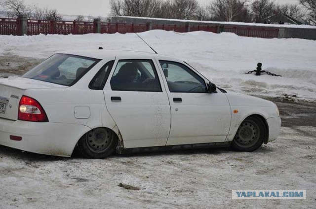 Назван самый уродливый автомобиль 2014 года
