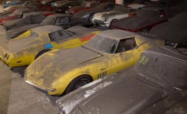 36 спорткаров Corvette
