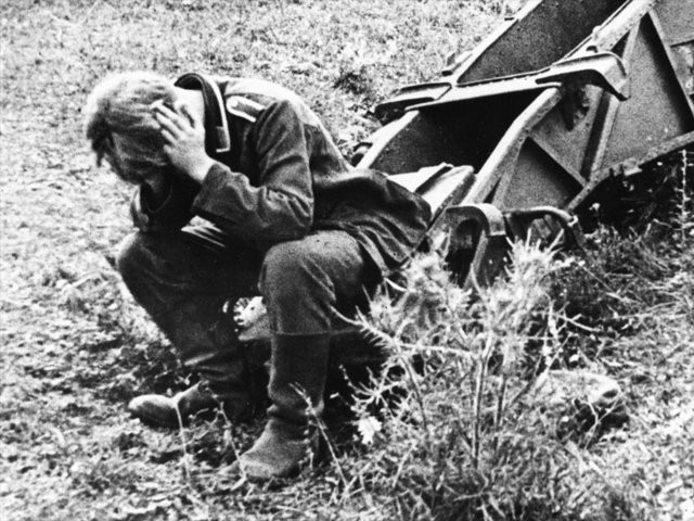 Мама, я больше не хочу воевать.