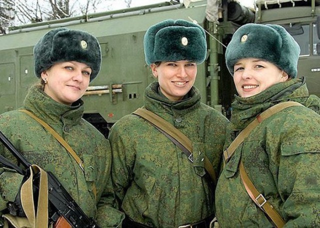 С 23 Февраля!