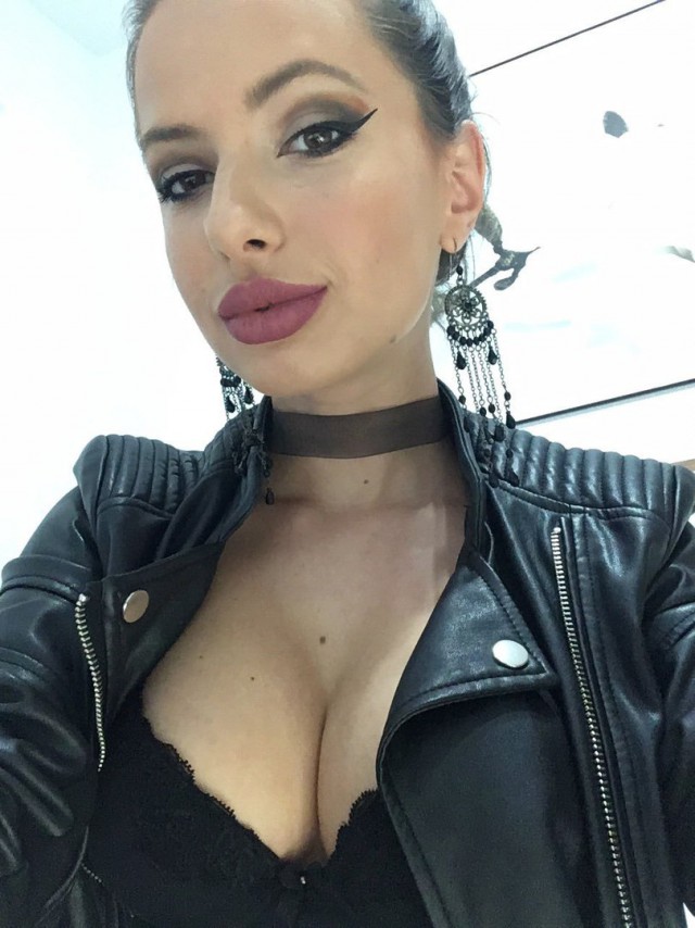 Девочки разные - 10. Без фотошопа, без силикона, без ню.