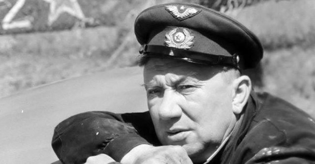 «Не шут, а герой!» Какую цену заплатил Алексей Смирнов за свою славу