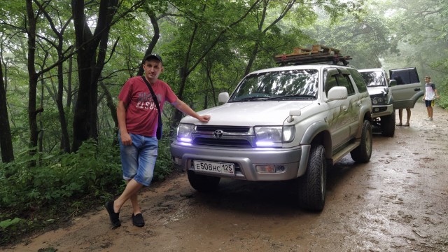"Черностой": культовый праворульный седан