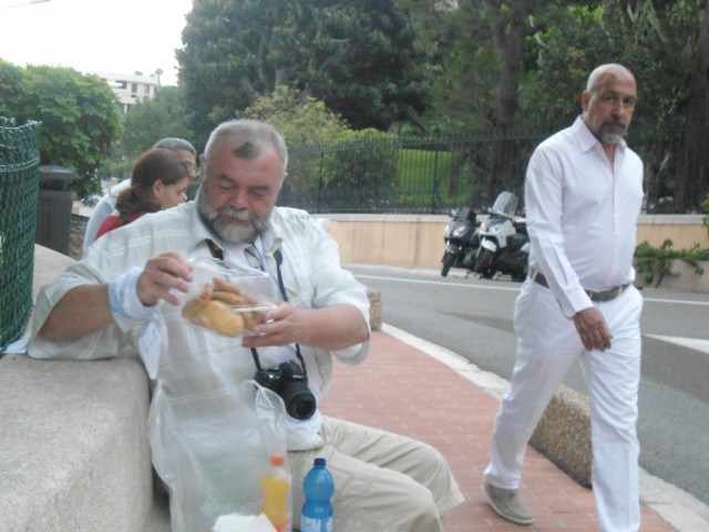 О некоторых приемах торговли булками