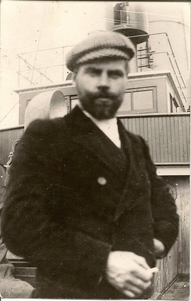 Ледокол «Ермак» — 29 октября 1898 года на воду спущен первый в мире ледокол арктического класса