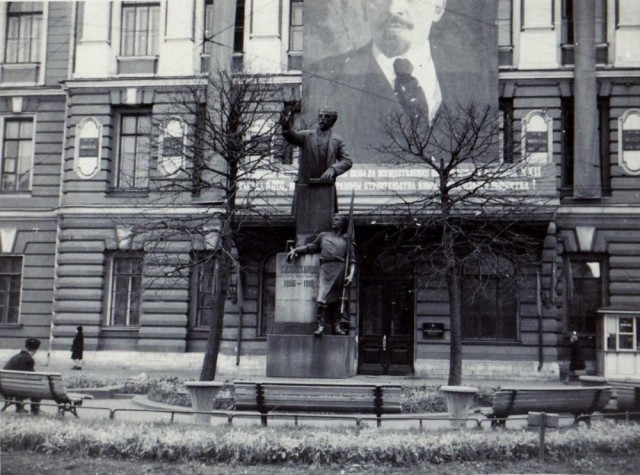 Фотографии из прошлого нашей страны - 8