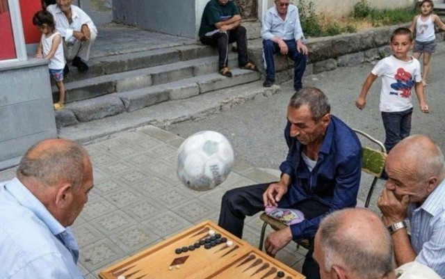 Революция в Абхазии. Начало