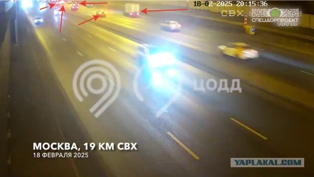 Камаз натворил дел и уехал