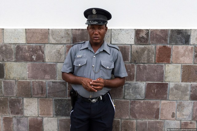 Сент-Китс и Невис - новая родина за 300 000 $