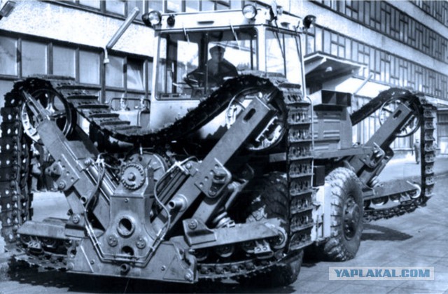 Колесно-гусеничное чудовище СССР из 1970 года