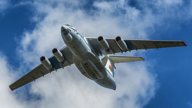 Необычная посадка Илюшина ИЛ-76