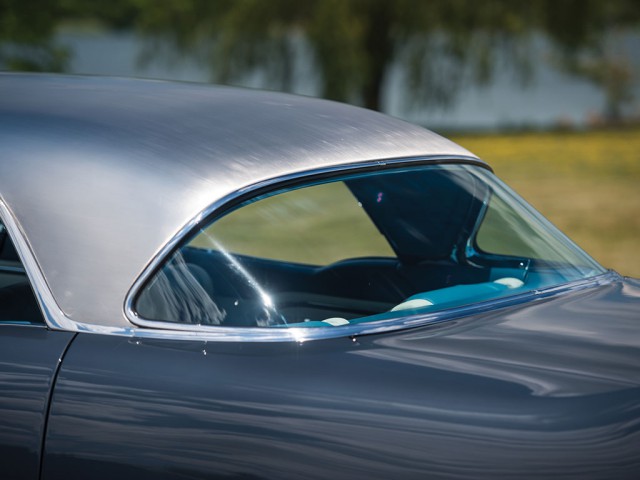 Cadillac. Картинки с аукциона.