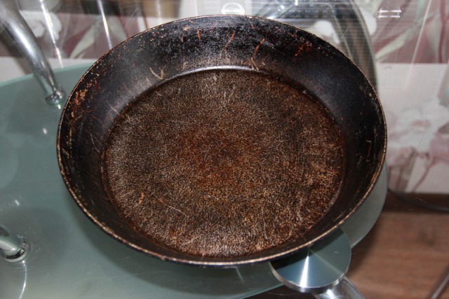 Пирог с мойвой