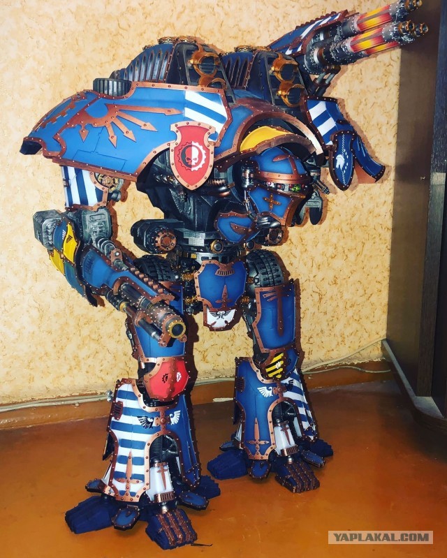 Warlord Titan. Сервиторим потихоньку