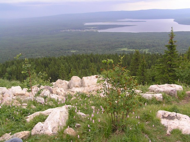 Хребет Караташ. Южный Урал. Лето 2012.