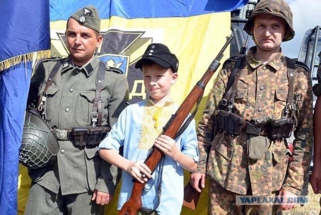 Макрон: Европа будет наращивать поставки вооружений Украине до полной победы над Россией