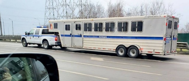 Путин подарил вертолет президенту Зимбабве