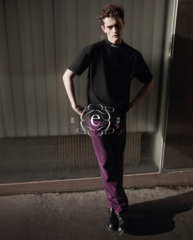 Ebanat выпустил футболку к Новому году