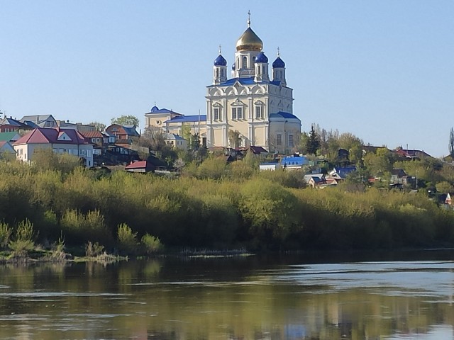 Второй по размеру в России .