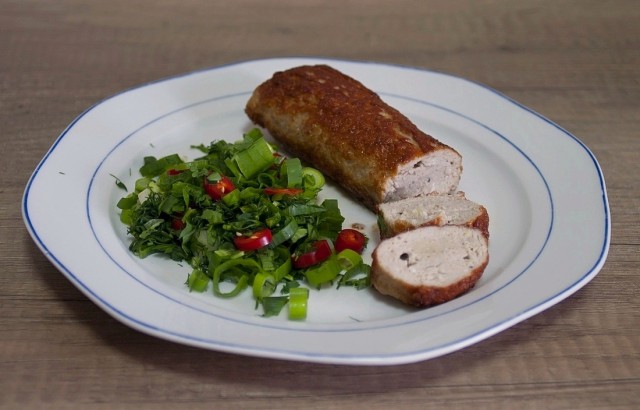 Salsicce из куриной грудки