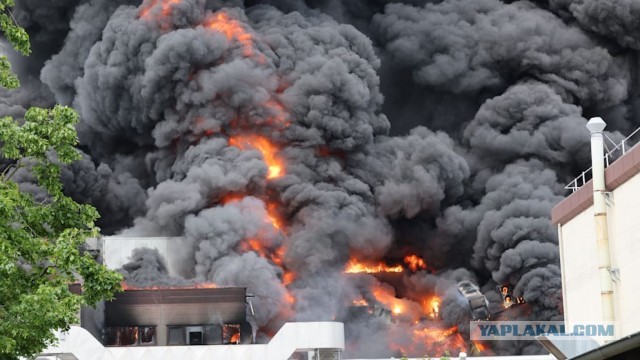 Пожар в Берлине с токсичным дымом произошел на металлургическом заводе оборонно-промышленной компании Diehl