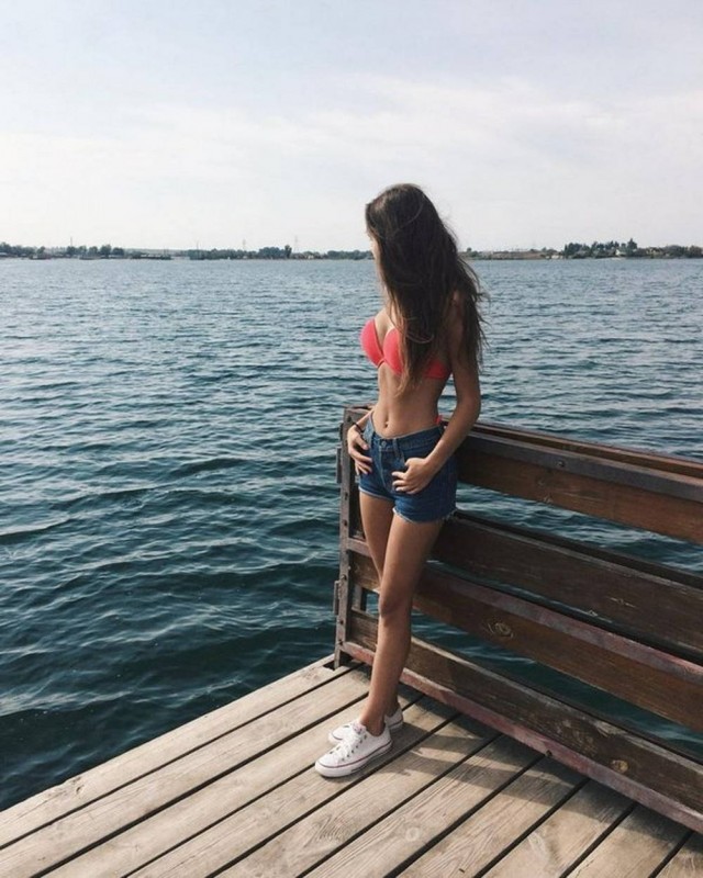 Красивые девушки в шортиках