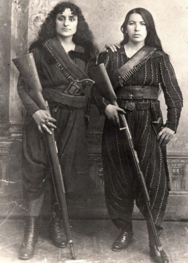 Армянские женщины