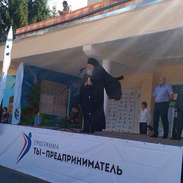 Это разрушает сильнее, чем бомбы террористов