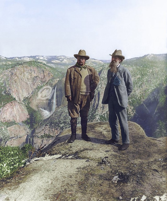 История в фотографиях