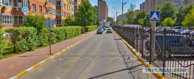 Некоторые реально думают, что автомобилисты должны их пропускать