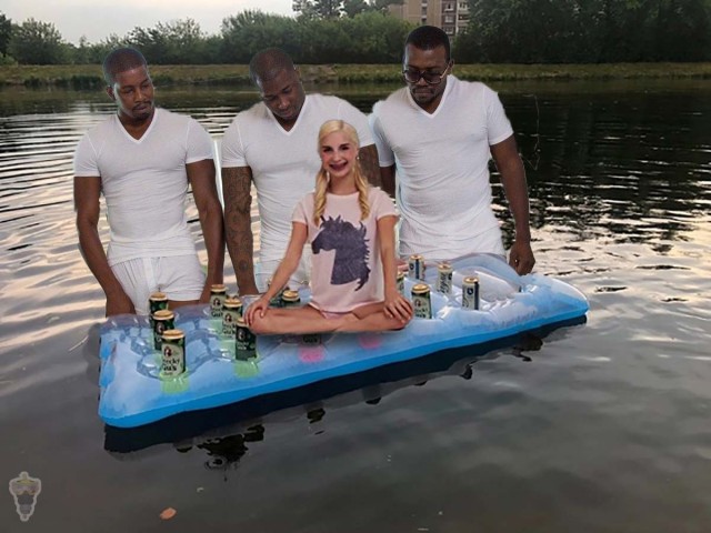 Фотожаба "Чуваки на отдыхе"