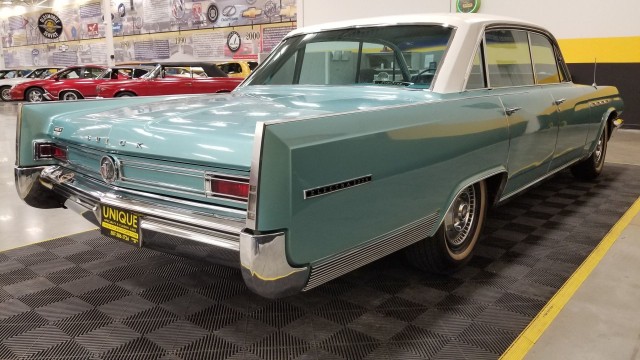 Электро-Buick Electra. Странных автофото пост