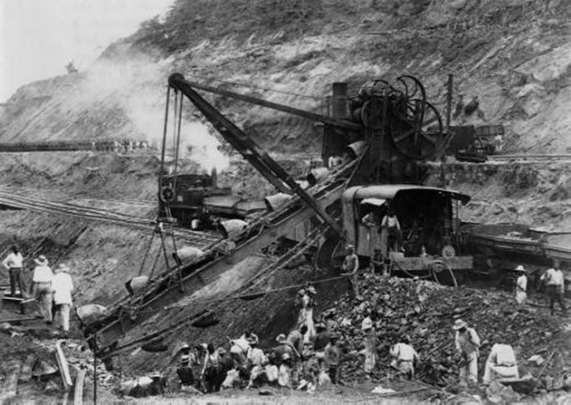 Лица, события, эпохи: редкие исторические фотографии, которые перенесут вас в другое время