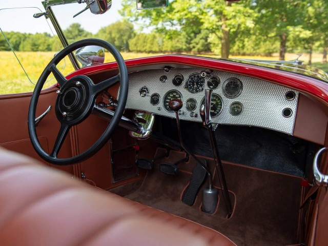 1935 Duesenberg Model SJ. Автопятница №100
