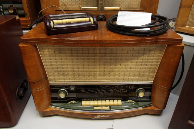 Кто до сих пор курочит "Фестивали" 40-50-х годов?!