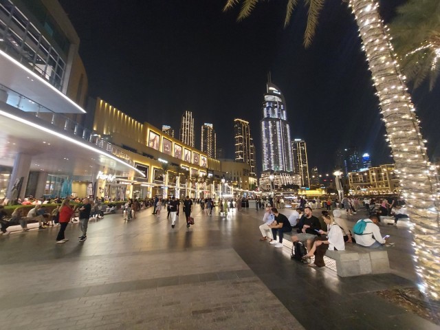 Дубайск в декабре