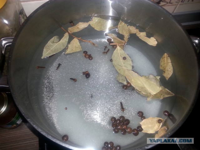 Нежное сало в луковой шелухе, запасы на зиму